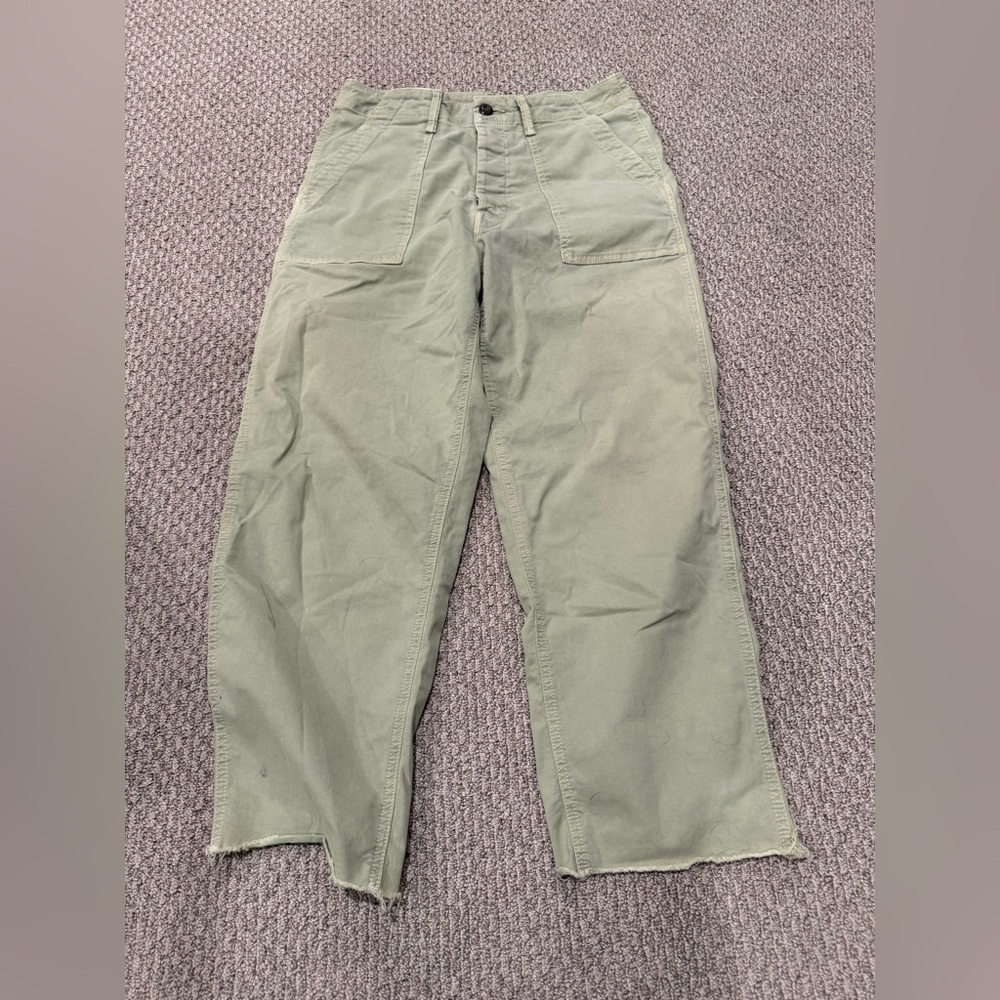 MOTHER PATCH POCKET PRIVATE ANKLE FRAY PANTS